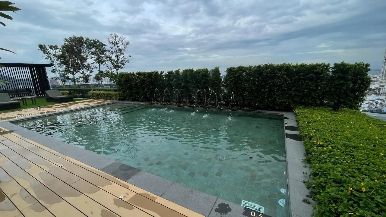 New 2Br Georgetown Warm And Lovely Homestay 10Pax-无敌美景两房民宿 Beacon Executive Suite