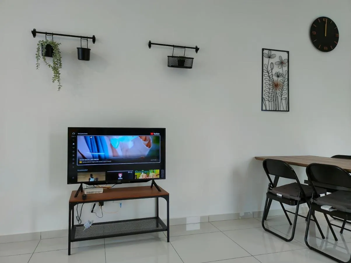 New 2Br Georgetown Warm And Lovely Homestay 10Pax-无敌美景两房民宿 Beacon Executive Suite George Town