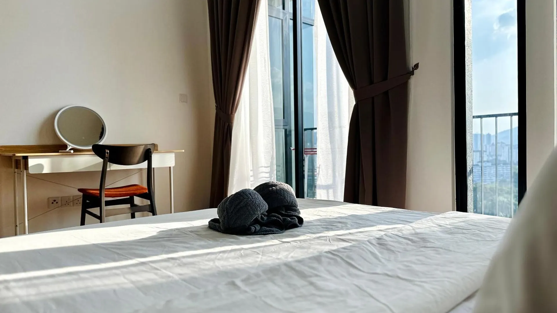 Apartment New 2Br Georgetown Warm And Lovely Homestay 10Pax-无敌美景两房民宿 Beacon Executive Suite