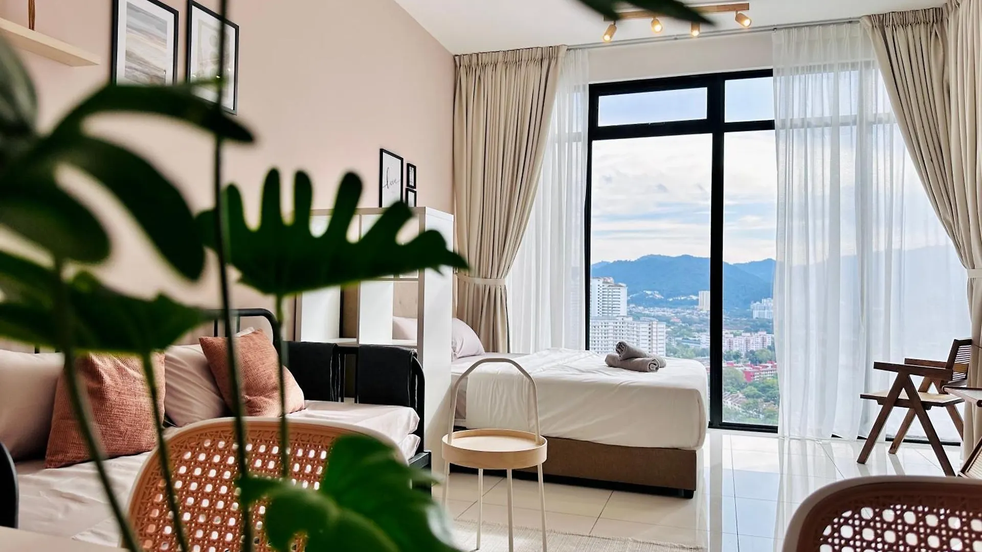 Apartment New 2Br Georgetown Warm And Lovely Homestay 10Pax-无敌美景两房民宿 Beacon Executive Suite