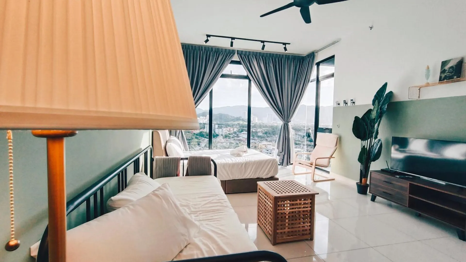 Apartment New 2Br Georgetown Warm And Lovely Homestay 10Pax-无敌美景两房民宿 Beacon Executive Suite