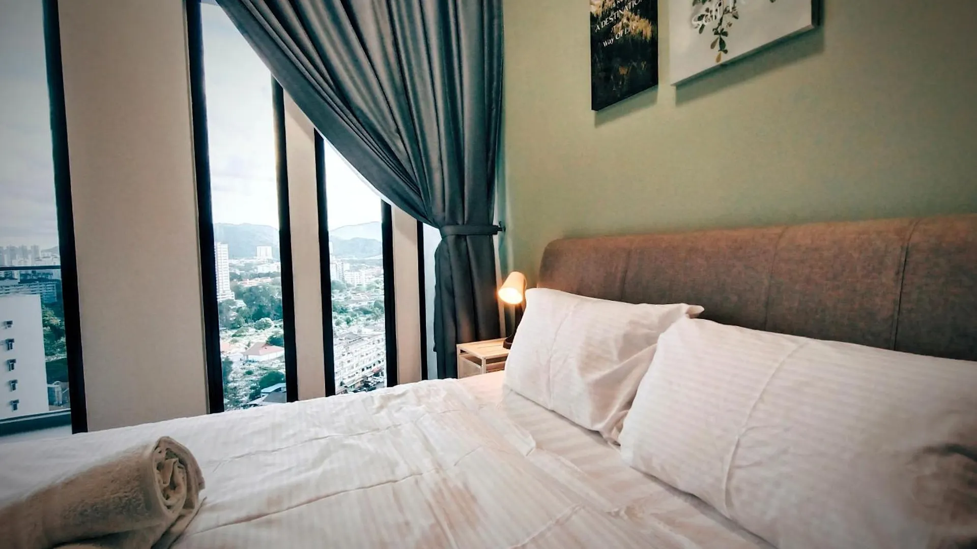 New 2Br Georgetown Warm And Lovely Homestay 10Pax-无敌美景两房民宿 Beacon Executive Suite 0*, George Town Malaysia