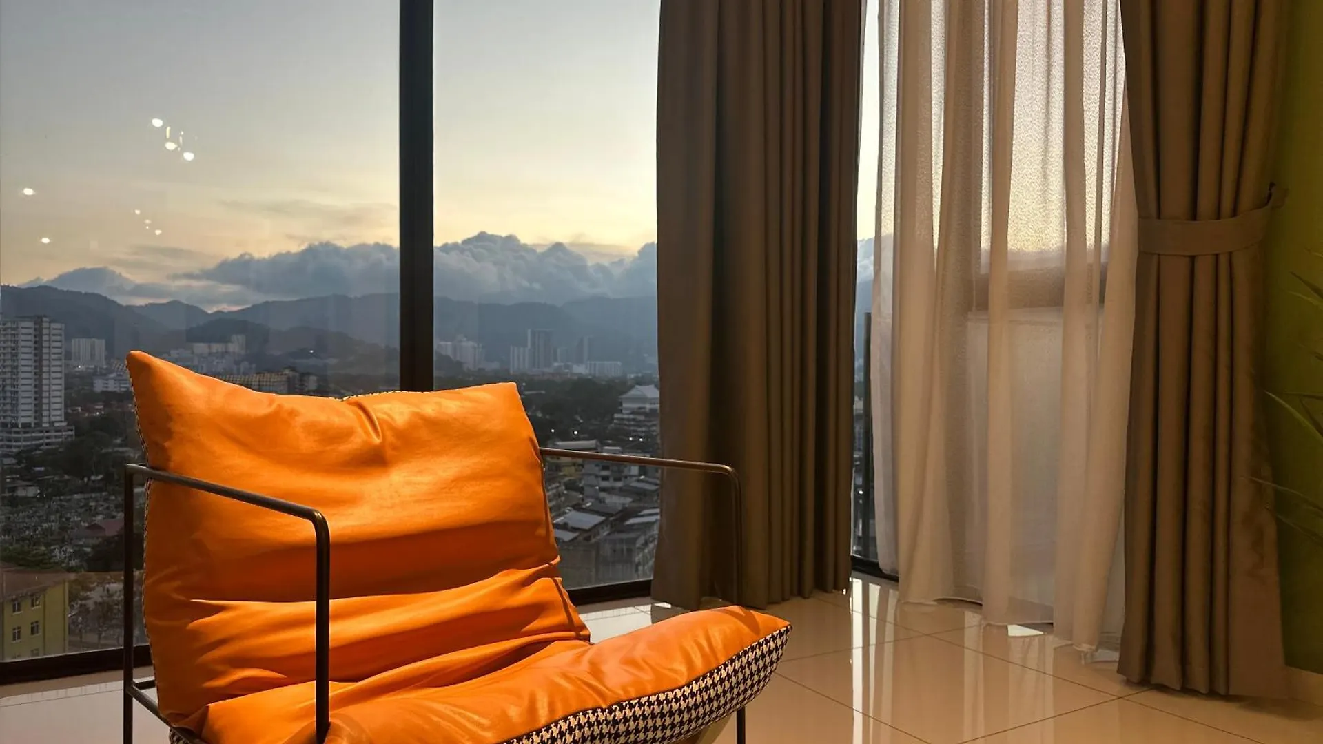 Apartment New 2Br Georgetown Warm And Lovely Homestay 10Pax-无敌美景两房民宿 Beacon Executive Suite